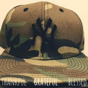 Meet your Posher, Leon